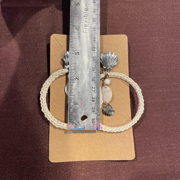 Shell Statement Earrings - Picture 5 of 6